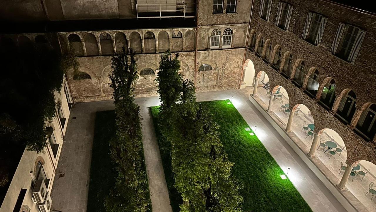 Отель Palazzo Santo Spirito Бергамо Экстерьер фото